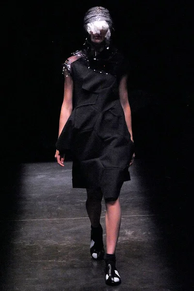 Look 23